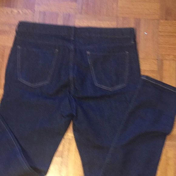 Uniqlo jeans - Picture 3 of 3